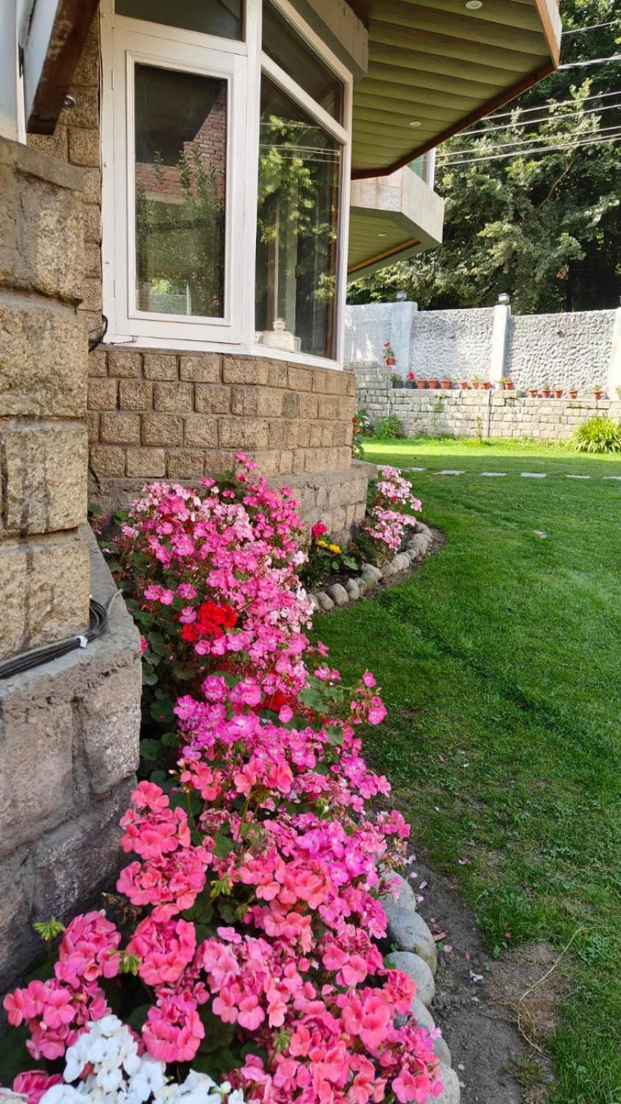 Sparsh Resort Manali  Exterior photo